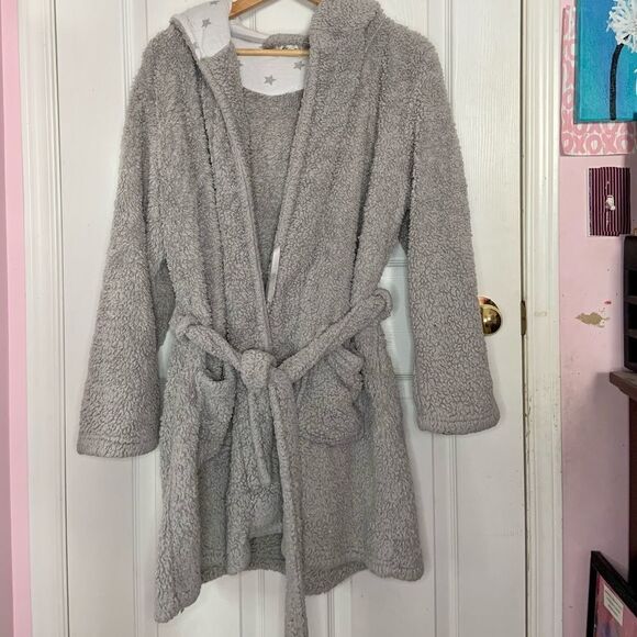 Fluffy Bear Robe - Picture 5 of 6